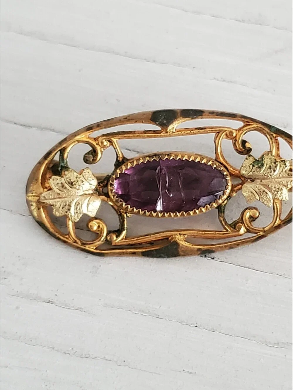 Vintage Victorian Art Nouveau Purple Glass Floral Brooch